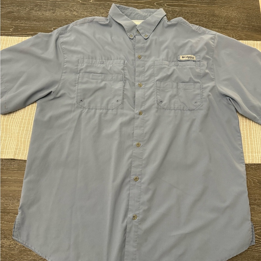 Columbia short sleeve fishing shirt